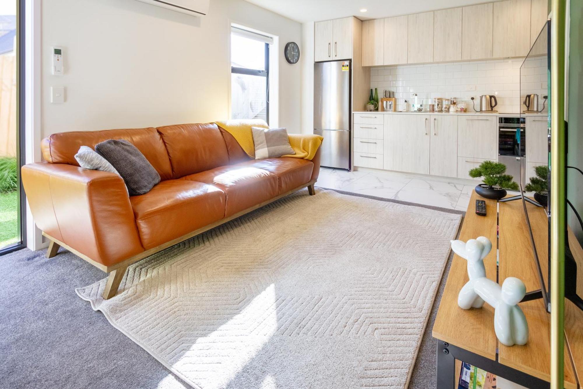 Gorgeous In Green - 2 Bed Central Oasis W/King Bed كريستتشيرش المظهر الخارجي الصورة